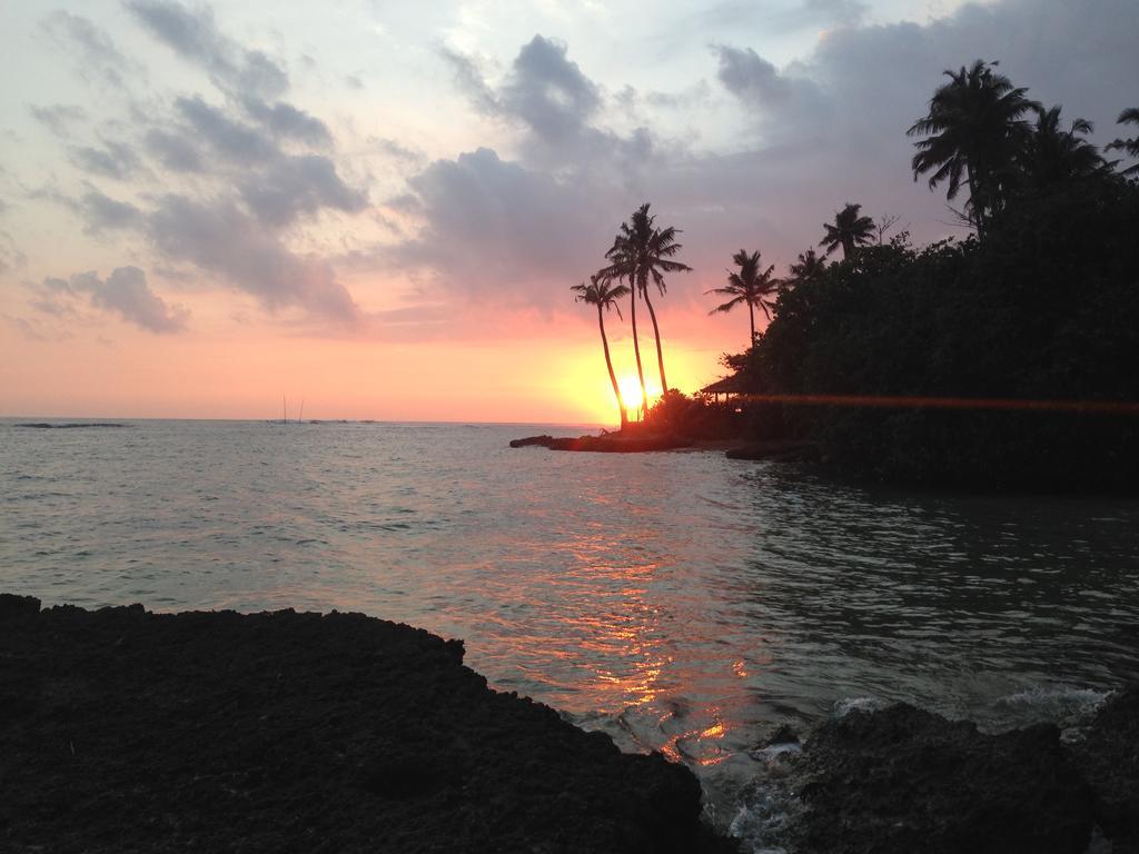 Sayuri Beach Hotel Matara Exterior photo