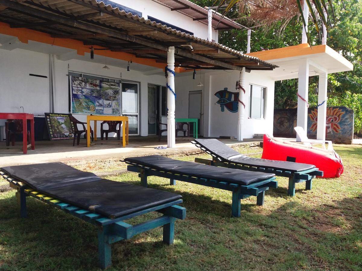 Sayuri Beach Hotel Matara Exterior photo